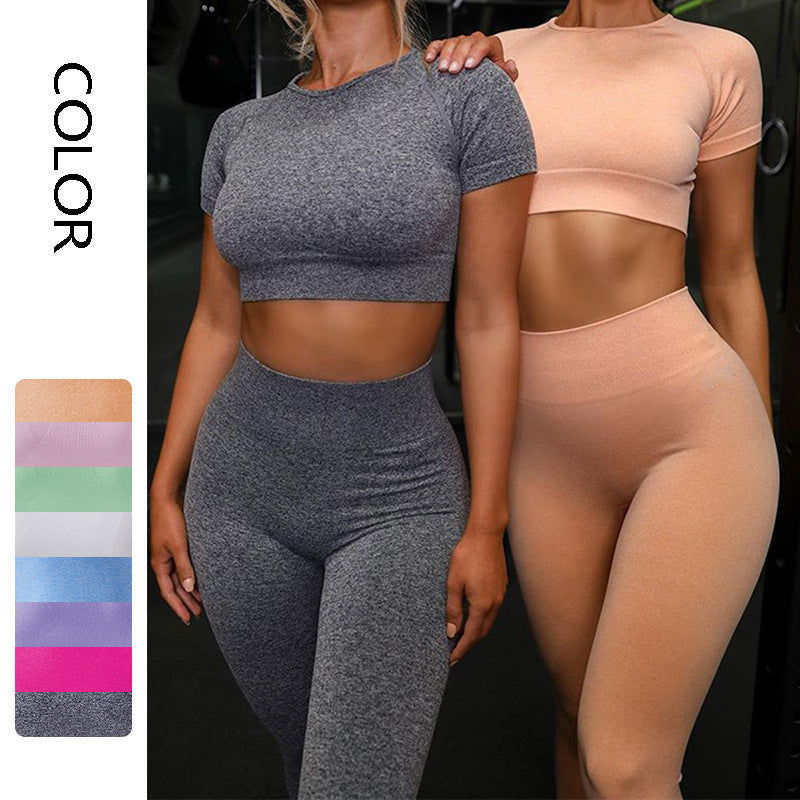 Seamless Workout Set – Crop Top & High-Waist Leggings