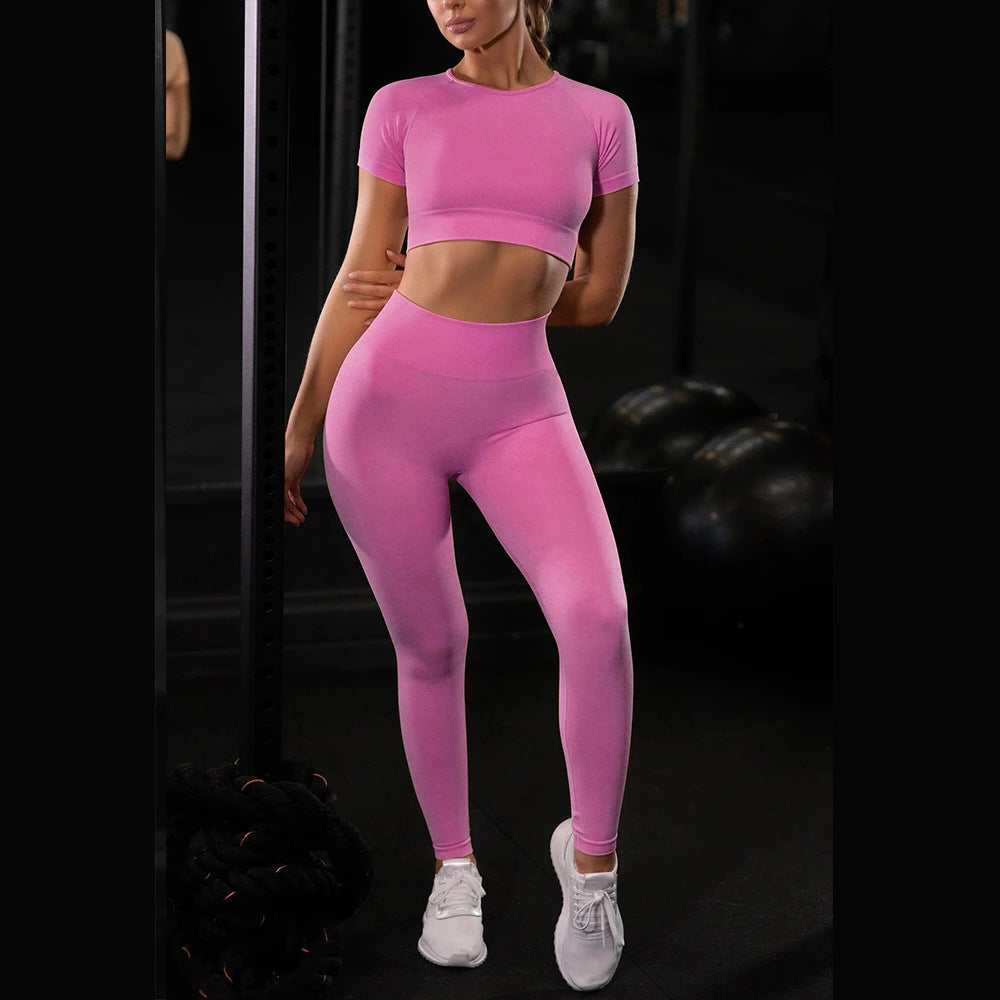Seamless Workout Set – Crop Top & High-Waist Leggings