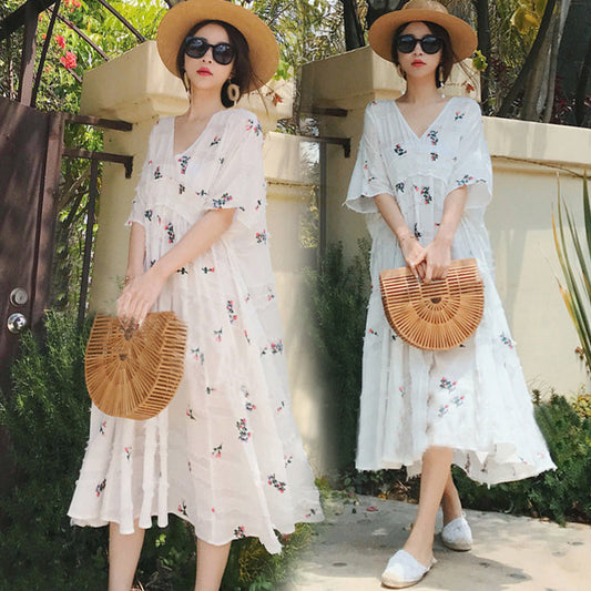 Comfortable Maternity Dress for Summer – Trendy Mom-to-Be Outfit